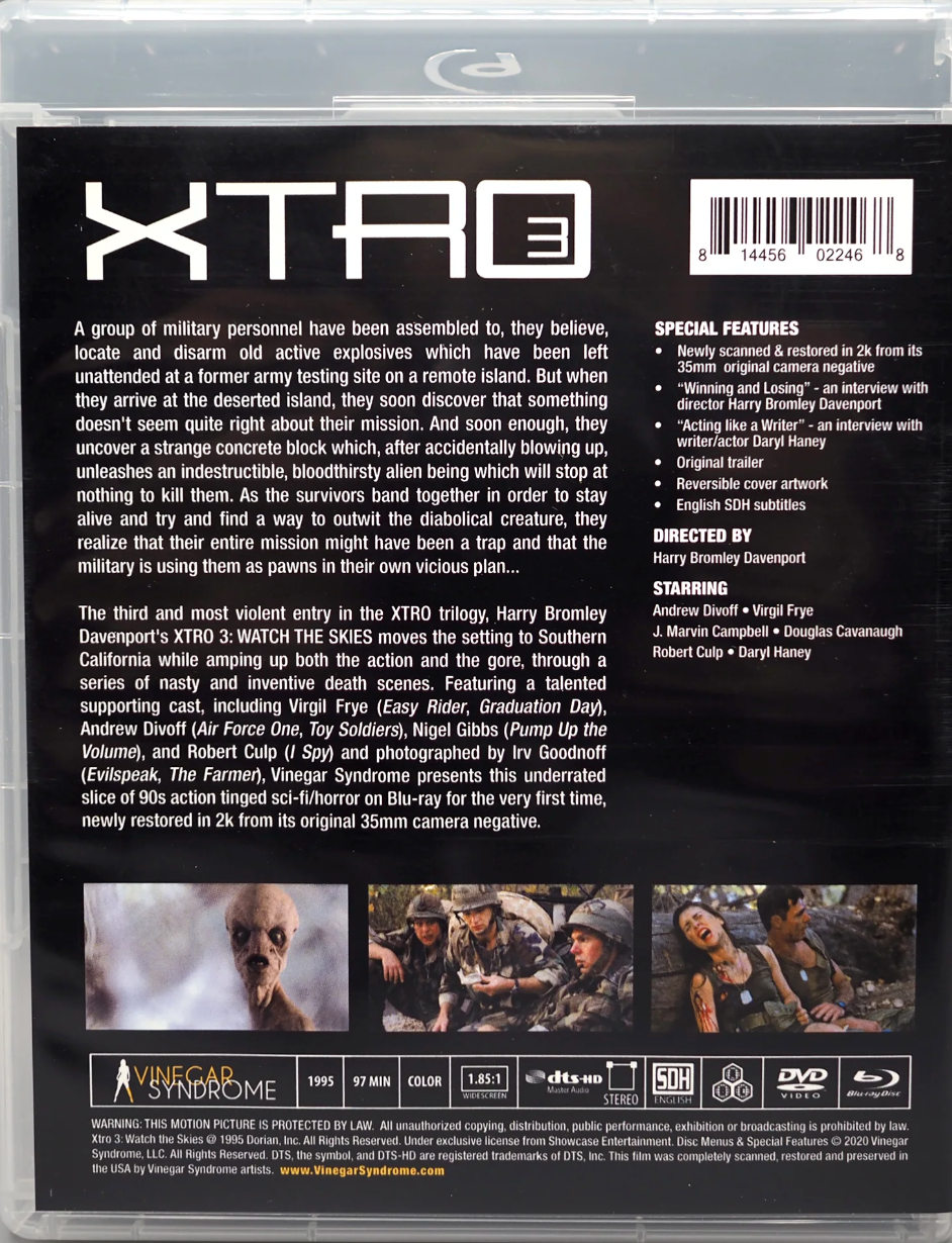 Xtro 3: Watch the Skies - Limited Edition (VS-308)(Exclusive)*