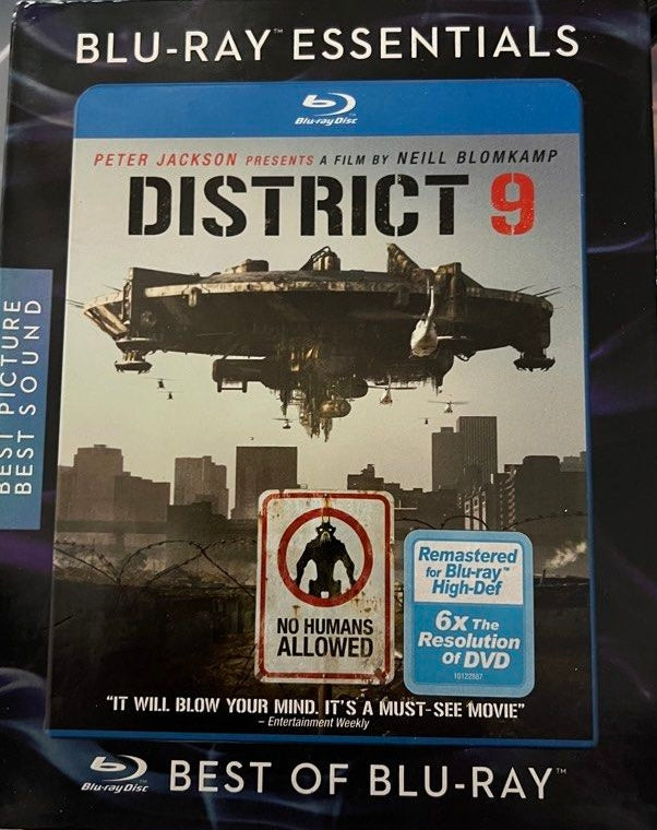 District 9: Blu-ray Essentials (Slip)*