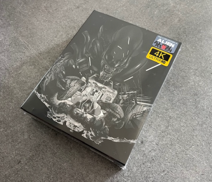 Alien 4K XL Full Slip SteelBook: Glow in the Dark Edition (1979)(FAC#120)(Czech)