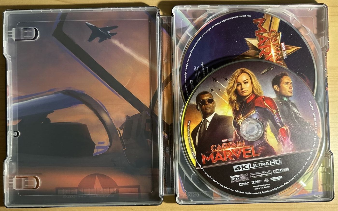 Captain Marvel 4K Limited Edition Steelbook (4K Ultra/Blu-Ray/Digital) :  Brie Larson, Superhero Film: Movies & TV 